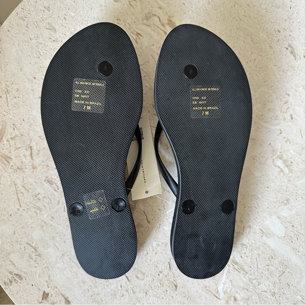 Tory Burch Chelsea Flip Flop- Black Gemini Link - Picture 4 of 4